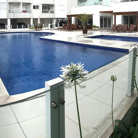 Apartamento Maravilhoso Em Florianopolis Na Praia Dos Ingleses Com Piscina Exterior photo