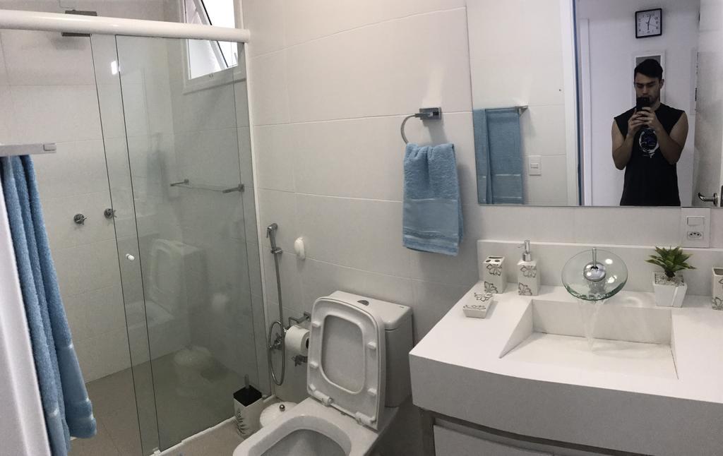 Maravilhoso Em Na Dos Ingleses Com Piscina Apartment